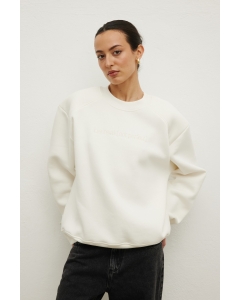 Klasyczna bluza z HAFTEM  w kolorze CREAM- NOEL