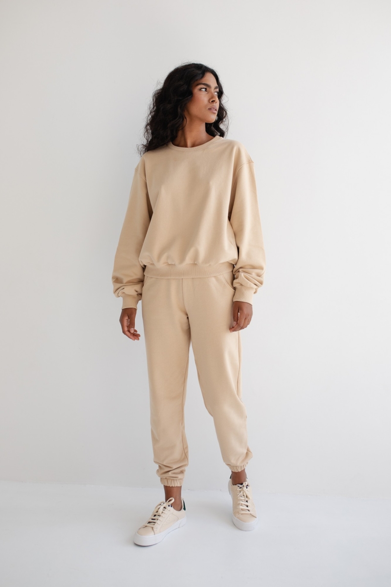 Spodnie dresowe typu jogger w kolorze INTENSE BEIGE - DISPLAY