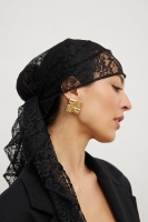 Koronkowa chusta w kolorze BLACK- NETLYN