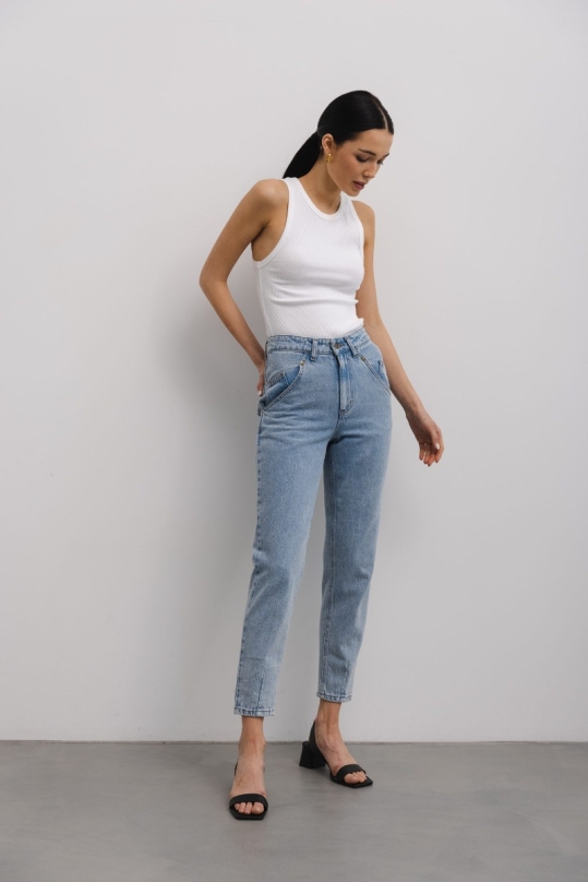 SPODNIE JEANSOWE TYPU MOM FIT W KOLORZE CLASSIC BLUE JEANS - JUST