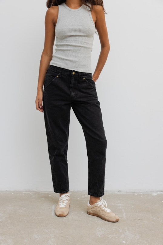 Spodnie jeansowe typu mom fit w kolorze BLACK JEANS - JUST