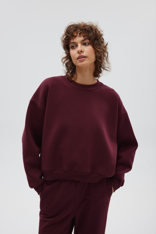 Bluza damska typu oversize w kolorze BURGUNDY - PINEY Bluza damska typu oversize w kolorze BURGUNDY - PINEY