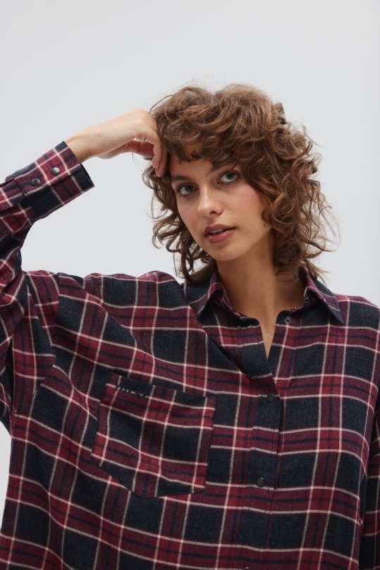 Koszula z HAFTEM, w kratę GRANATOWO BORDOWĄ  - RENO  Koszula z HAFTEM, w kratę GRANATOWO BORDOWĄ  - RENO