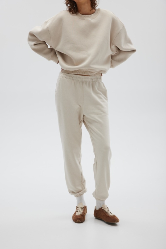 Spodnie dresowe w kolorze PORCELAIN - JOLLY Spodnie dresowe w kolorze PORCELAIN - JOLLY