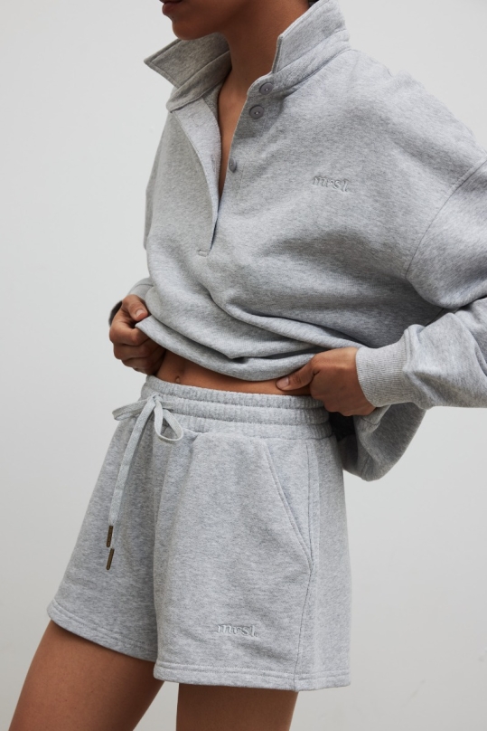 Szorty z dzianiny dresowej w kolorze GREY MELANGE - BREEZE