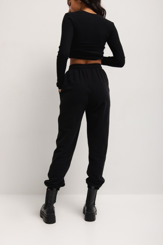 SPODNIE DRESOWE W KOLORZE TOTALLY BLACK - JOLLY