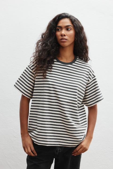 Klasyczny Tshirt w paski BEŻOWO GRAFITOWE - DUAL