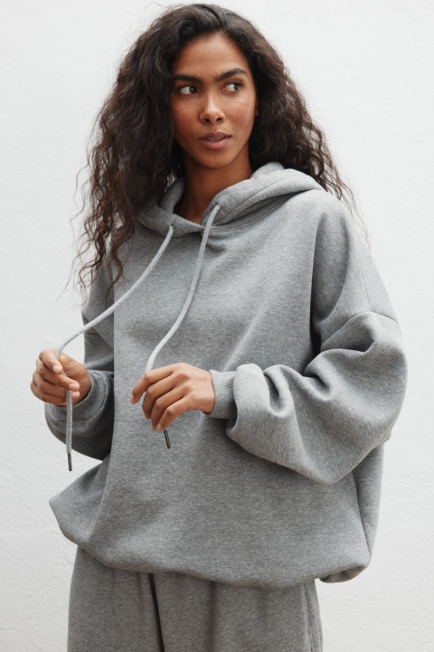 Bluza typu oversize z ociepleniem w kolorze GREY MELANGE - AMBERLY Bluza typu oversize z ociepleniem w kolorze GREY MELANGE - AMBERLY