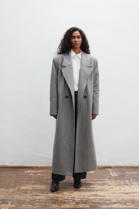 Wełniany trencz w kolorze DARK GREY - TESORO Wełniany trencz w kolorze DARK GREY - TESORO