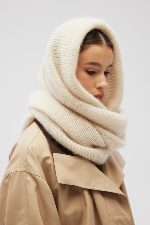 Wełniana chusta w kolorze LIGHT BEIGE- AUREN Wełniana chusta w kolorze LIGHT BEIGE- AUREN