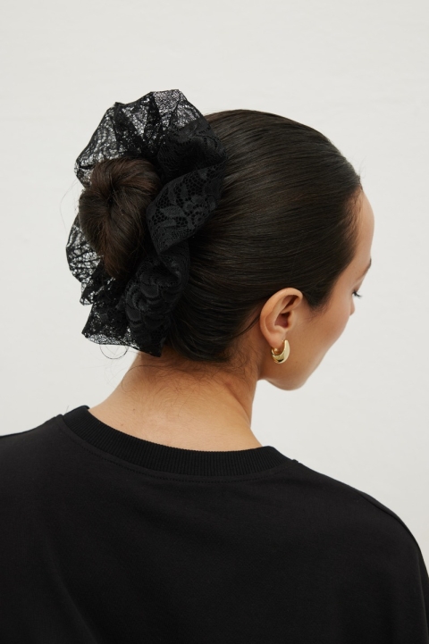 Koronkowa gumka do włosów w kolorze BLACK- FABRISSA