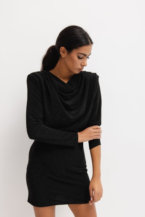Sukienka z długim rękawem o klasycznym kroju w kolorze SHINY BLACK - COLLETTE