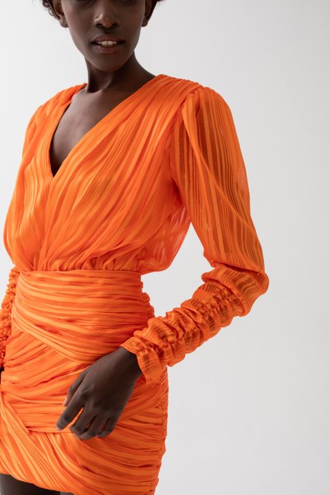Drapowana sukienka z szyfonu pomarańczowa - EMPIRE ORANGE
