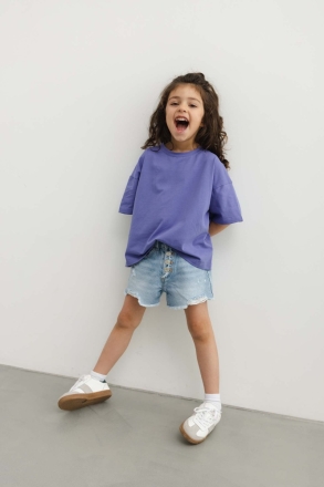 MINI t-shirt o kroju oversize w kolorze ULTRA VIOLET - CLIQUE