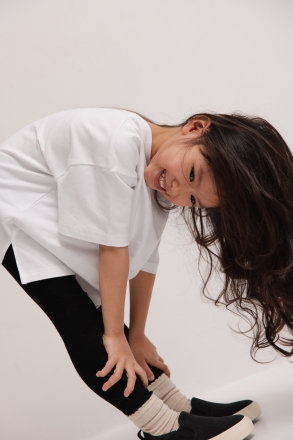 MINI T-SHIRT OVERSIZE W KOLORZE ALL WHITE - GOBI