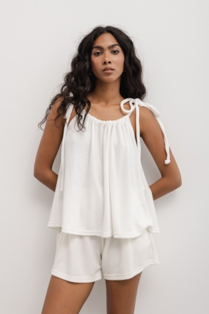 BLUZKA FROTTE Z WIĄZANIEM NA RAMIONACH W KOLORZE CLASSIC WHITE - DAFNE