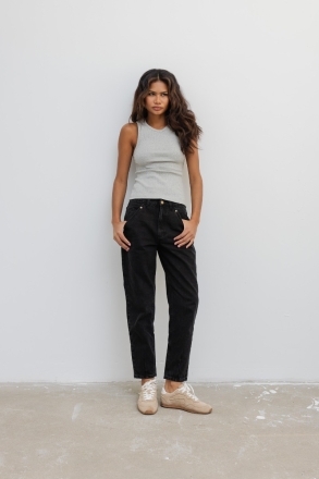 Spodnie jeansowe typu mom fit w kolorze BLACK JEANS - JUST