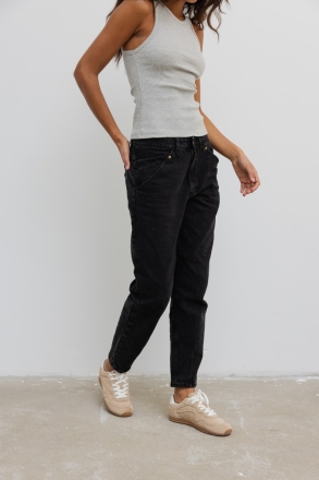 Spodnie jeansowe typu mom fit w kolorze BLACK JEANS - JUST
