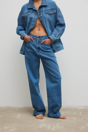 Kurtka jeansowa oversize w kolorze BLUE - BOWIE 